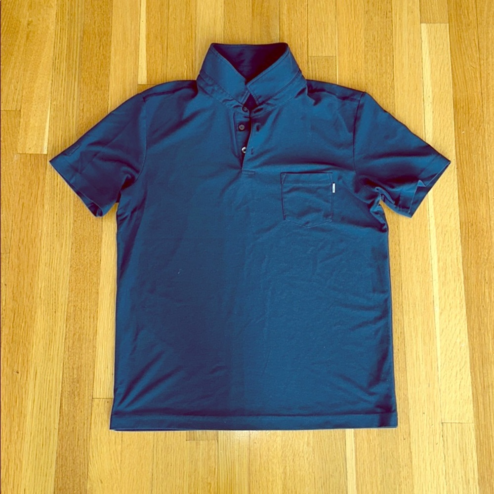 Vuori Men’s shirt